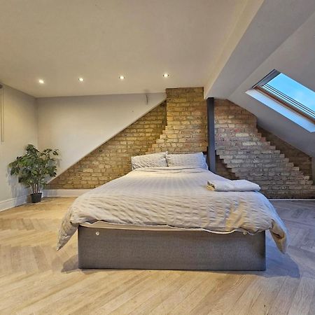 Contemporary 3 Bed House With Spacious Garden Close To Stratford & Canary Wharf London Exterior photo