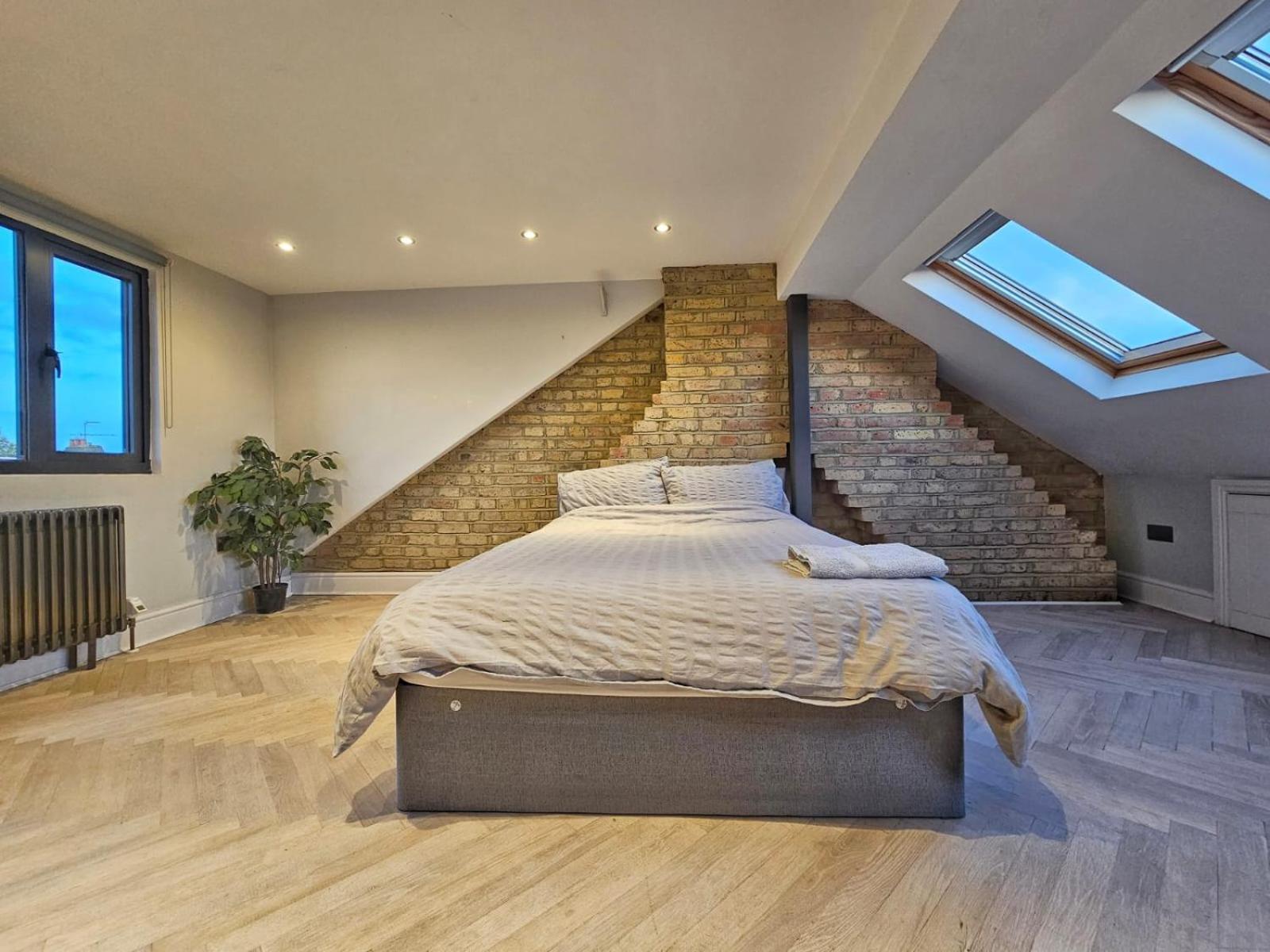 Contemporary 3 Bed House With Spacious Garden Close To Stratford & Canary Wharf London Exterior photo